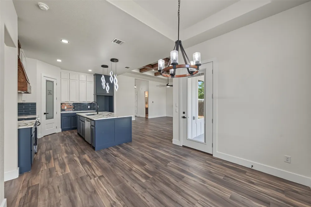 305 Hobbs Avenue Boyd, TX 76023