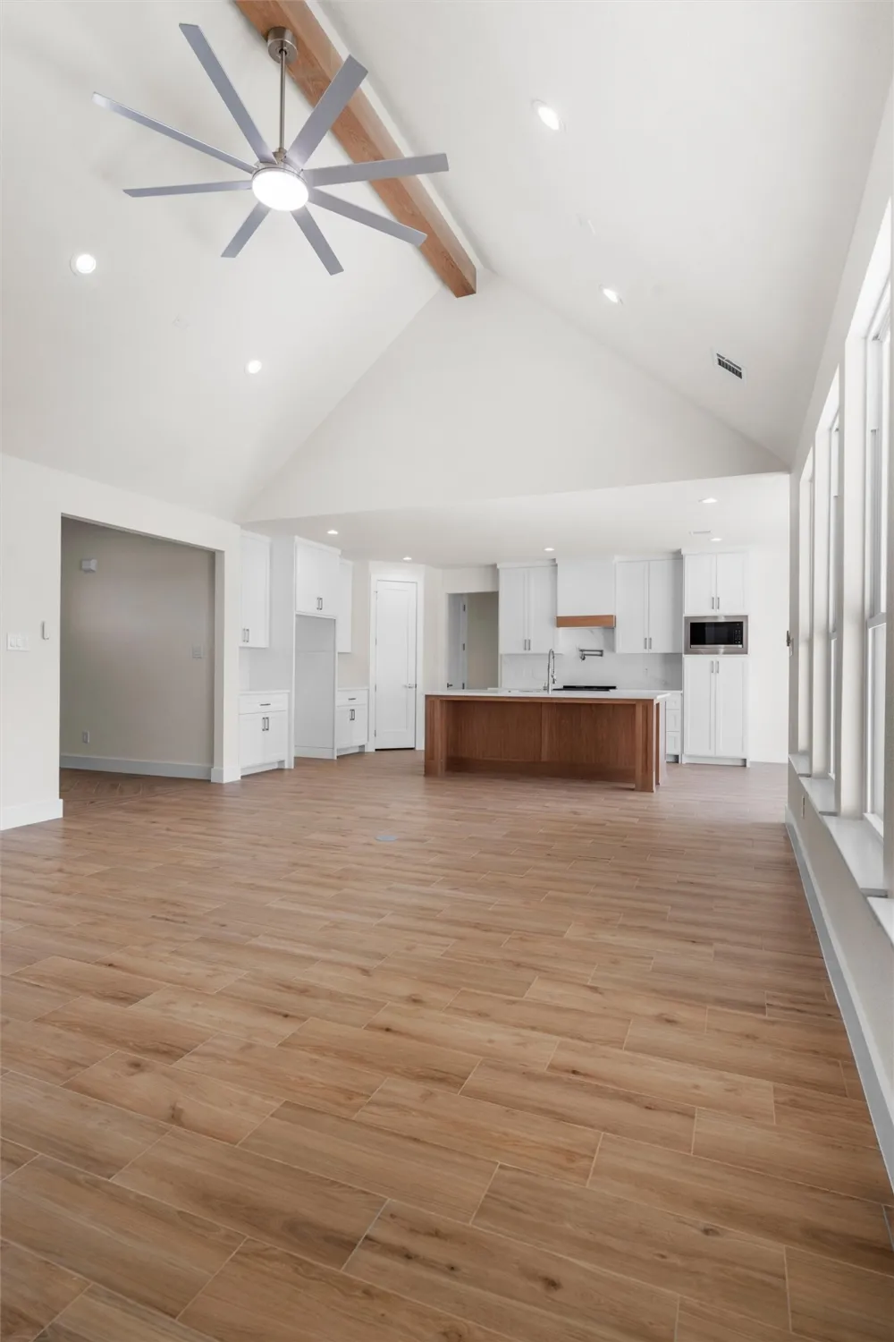 101 Barefoot Bay Boulevard Corsicana, TX 75109