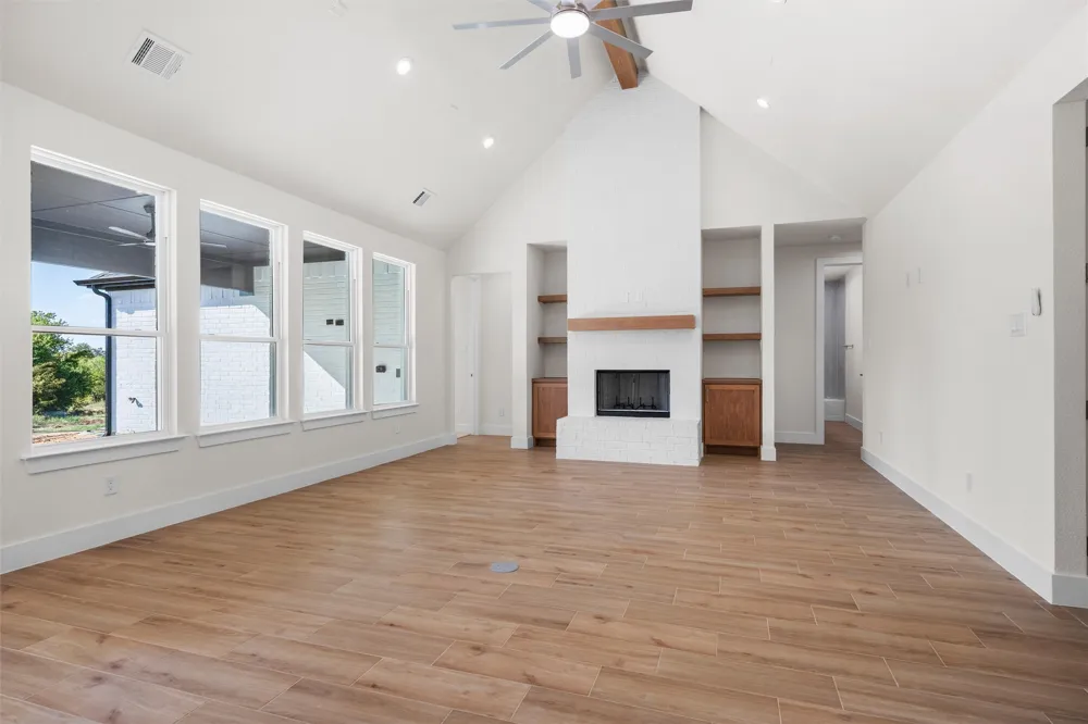 101 Barefoot Bay Boulevard Corsicana, TX 75109