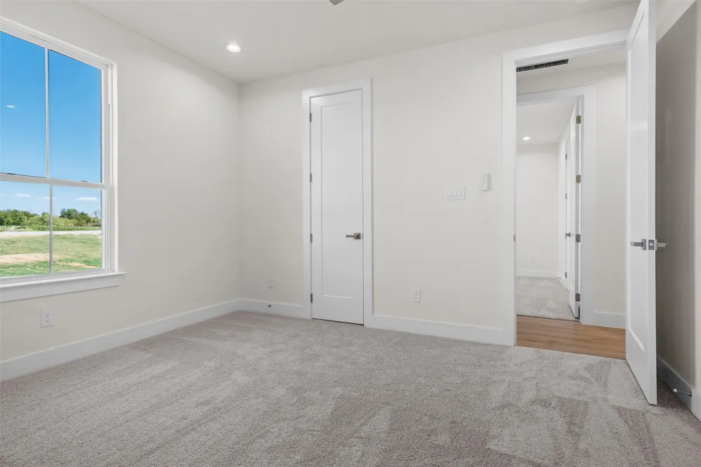 101 Barefoot Bay Boulevard Corsicana, TX 75109