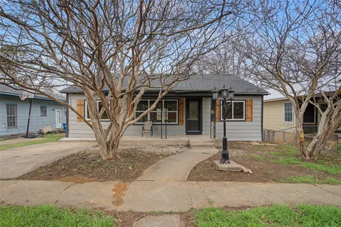 1411 W Gandy Street