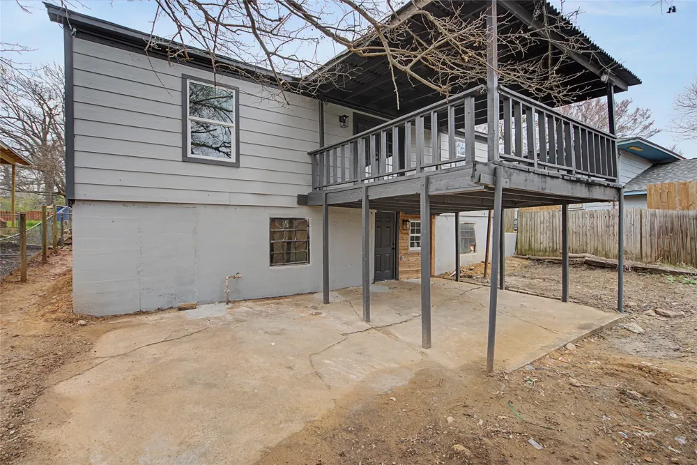 1411 W Gandy Street Denison, TX 75020
