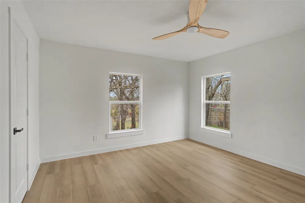 1411 W Gandy Street Denison, TX 75020