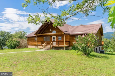340 PALOMINO DRIVE