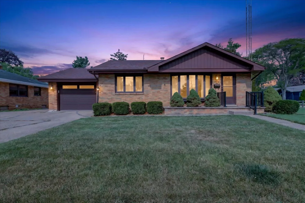 1920 Langley Avenue St. Joseph, MI 49085