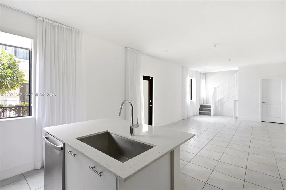 4532 NW 83 PSGE #0 Doral, FL 33166