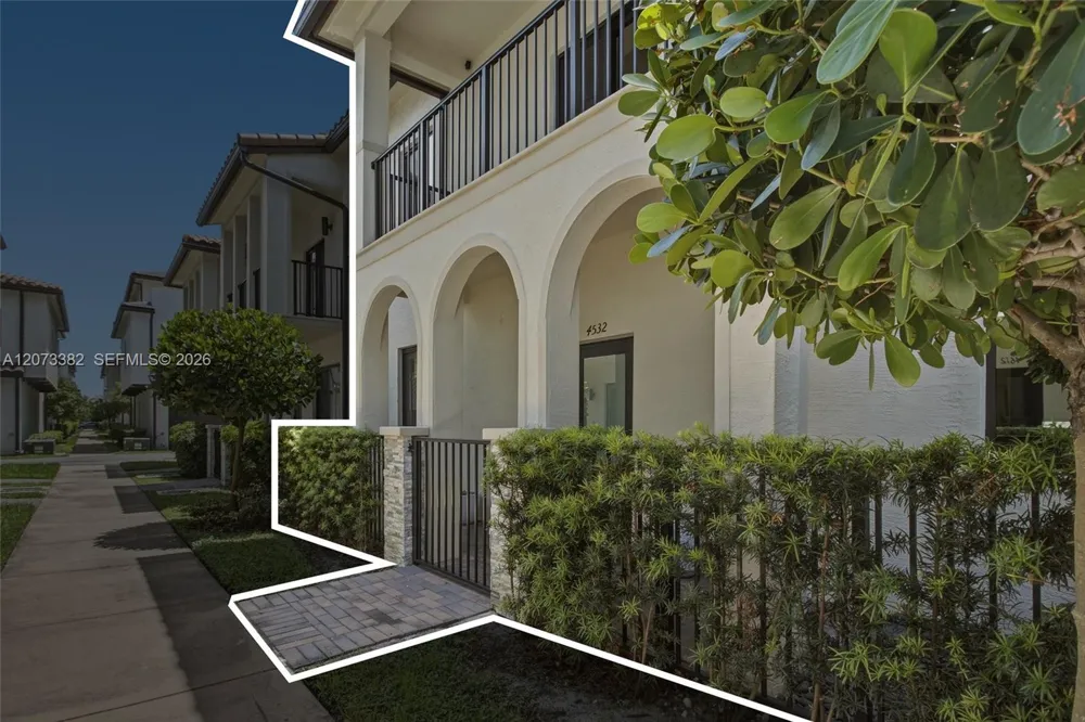 4532 NW 83 PSGE #0 Doral, FL 33166