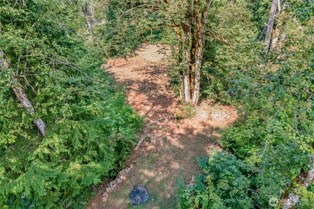 2190 W Cushman Ridge Drive Hoodsport, WA 98563