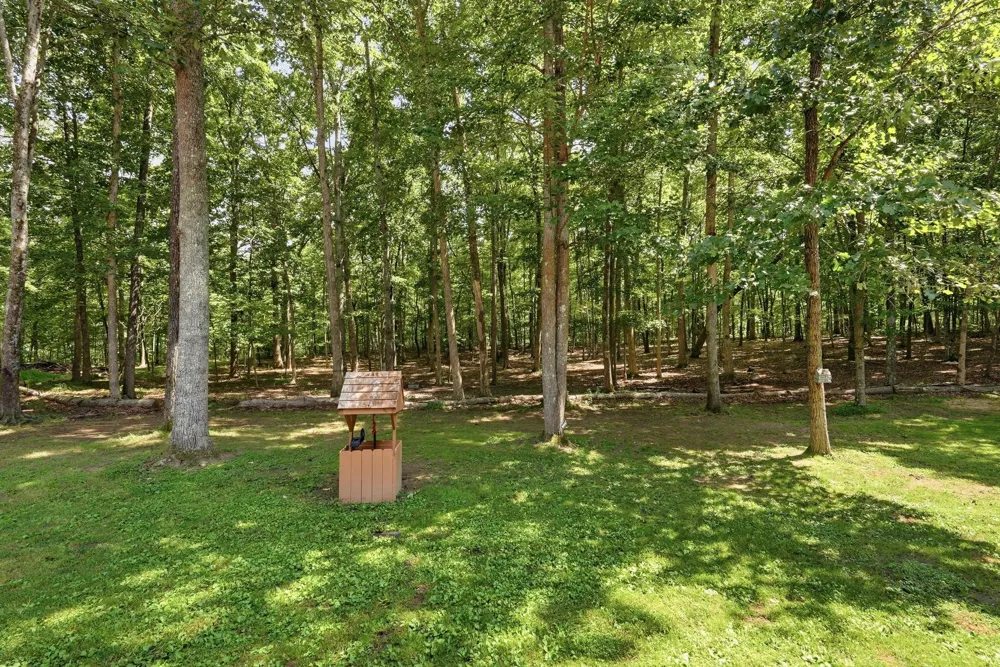 452 Cumberland Cove Rd Monterey, TN 38574