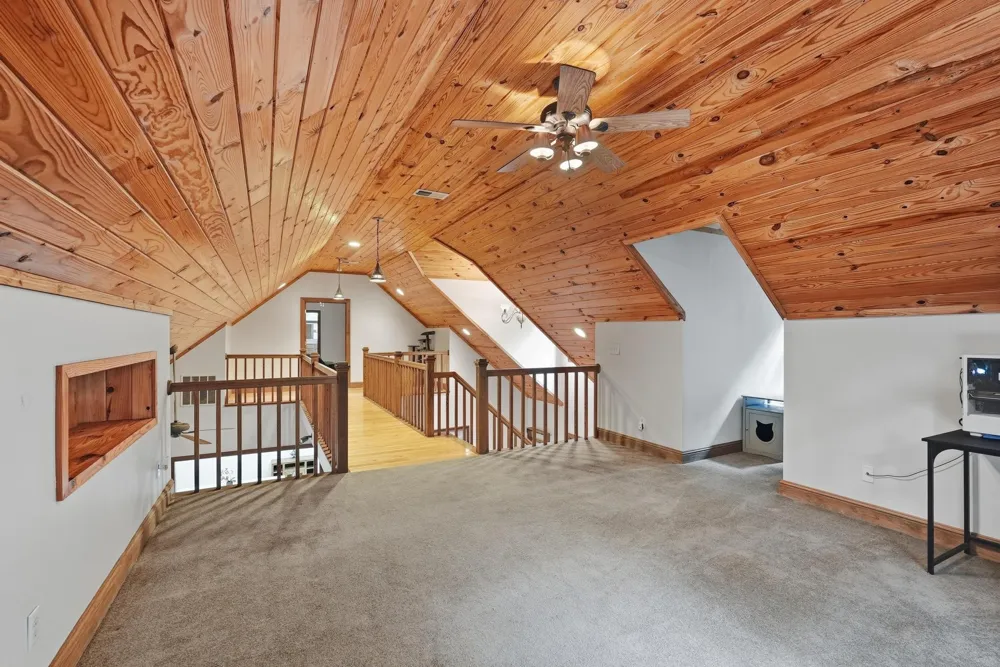 452 Cumberland Cove Rd Monterey, TN 38574