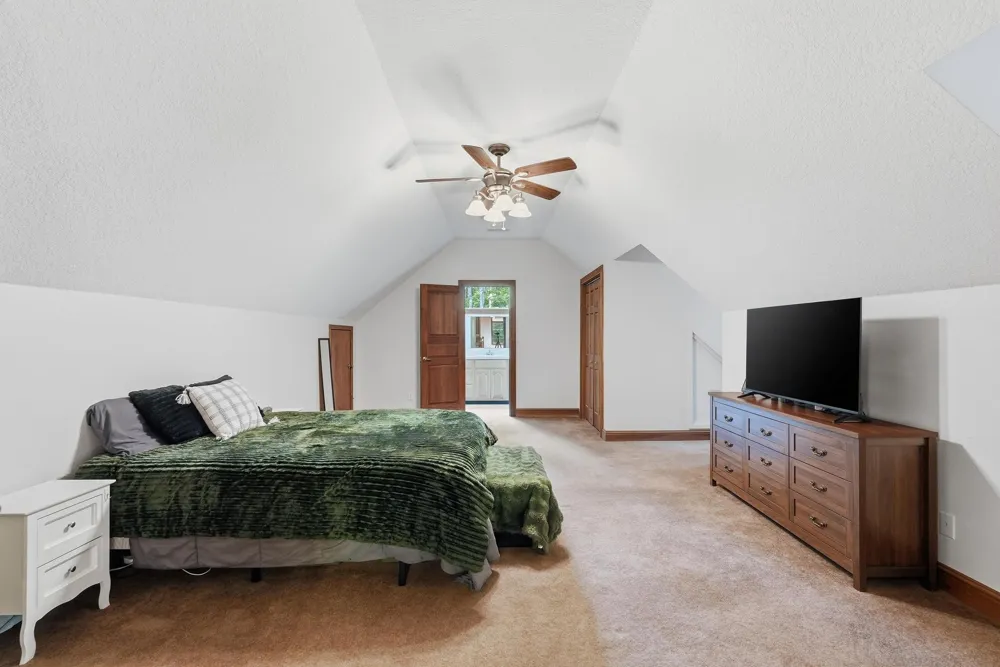 452 Cumberland Cove Rd Monterey, TN 38574
