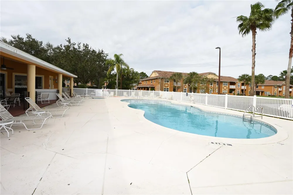 4600 E MOODY BOULEVARD #8D Bunnell, FL 32110