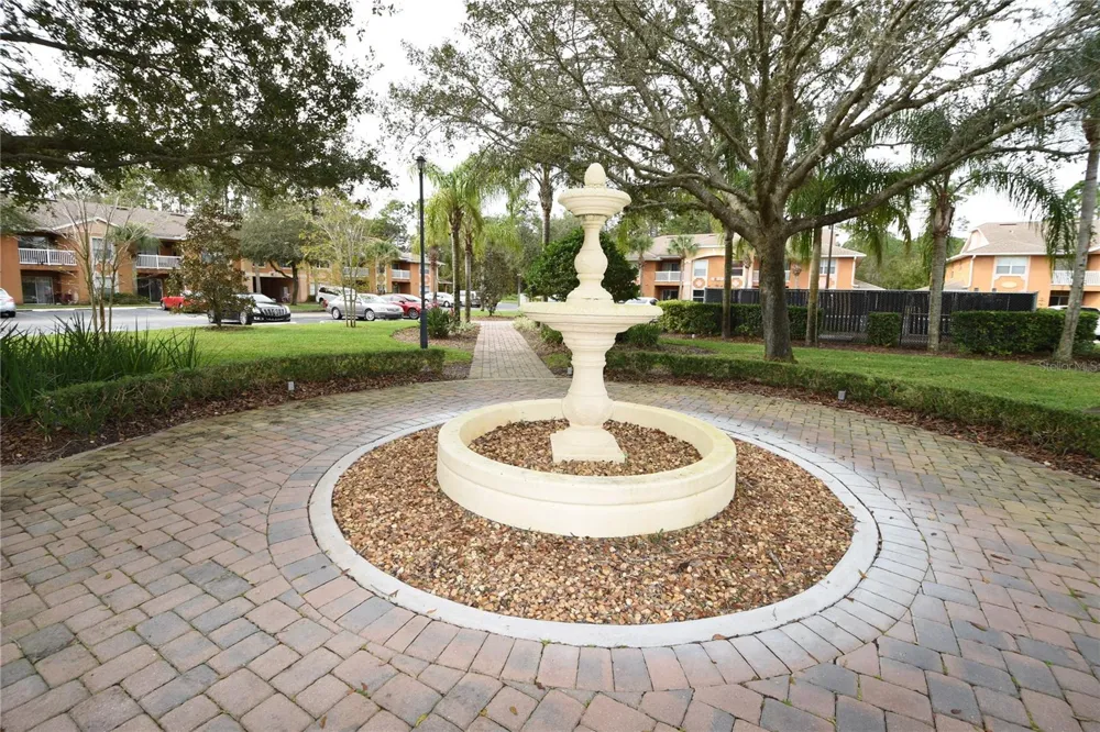 4600 E MOODY BOULEVARD #8D Bunnell, FL 32110