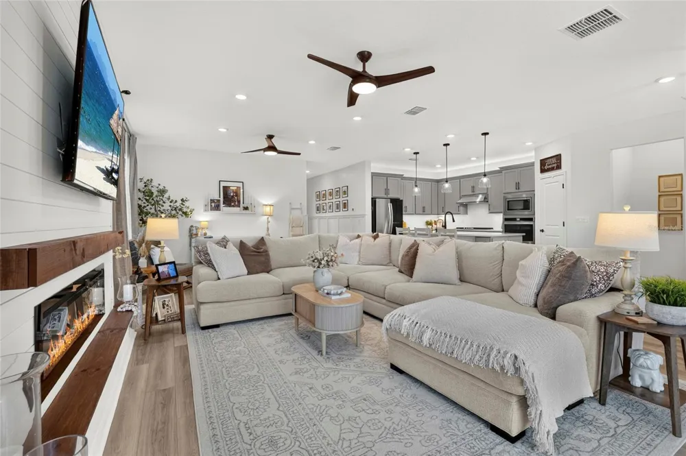 2930 61ST DRIVE E Ellenton, FL 34222