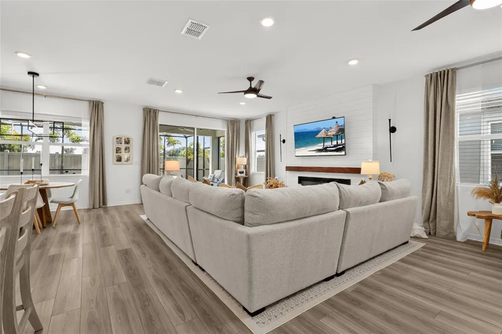 2930 61ST DRIVE E Ellenton, FL 34222