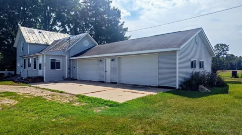 1266 S Lake Road