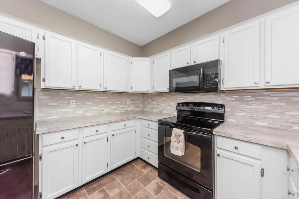 908 Moore Drive Chelsea City, MI 48118