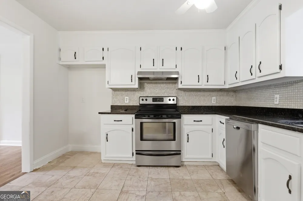3634 N Hampton DR NW Kennesaw, GA 30144