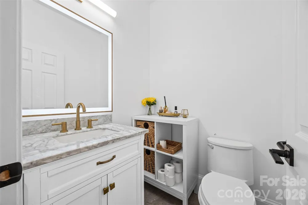 9827 Potter Road Matthews, NC 28104
