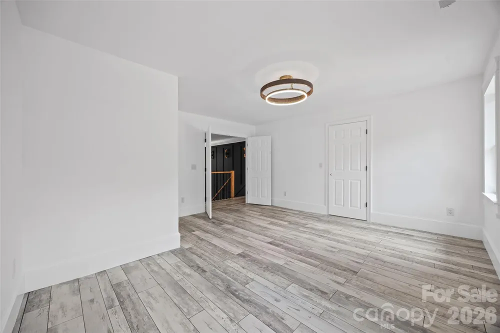 9827 Potter Road Matthews, NC 28104