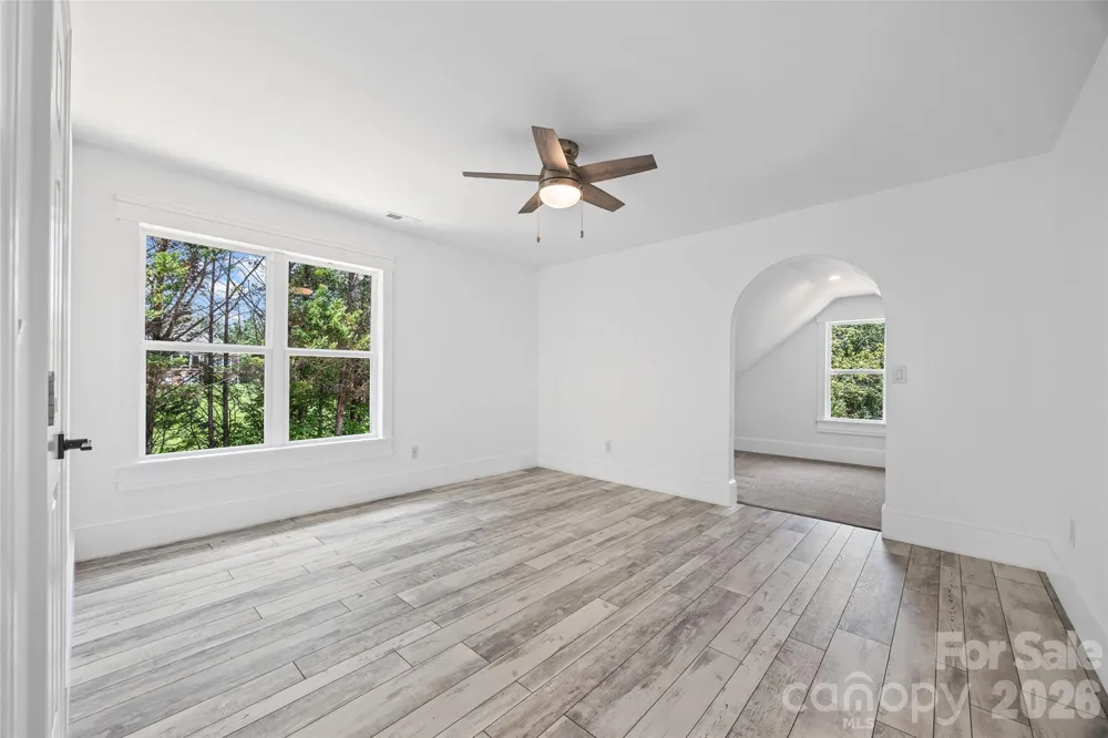 9827 Potter Road Matthews, NC 28104
