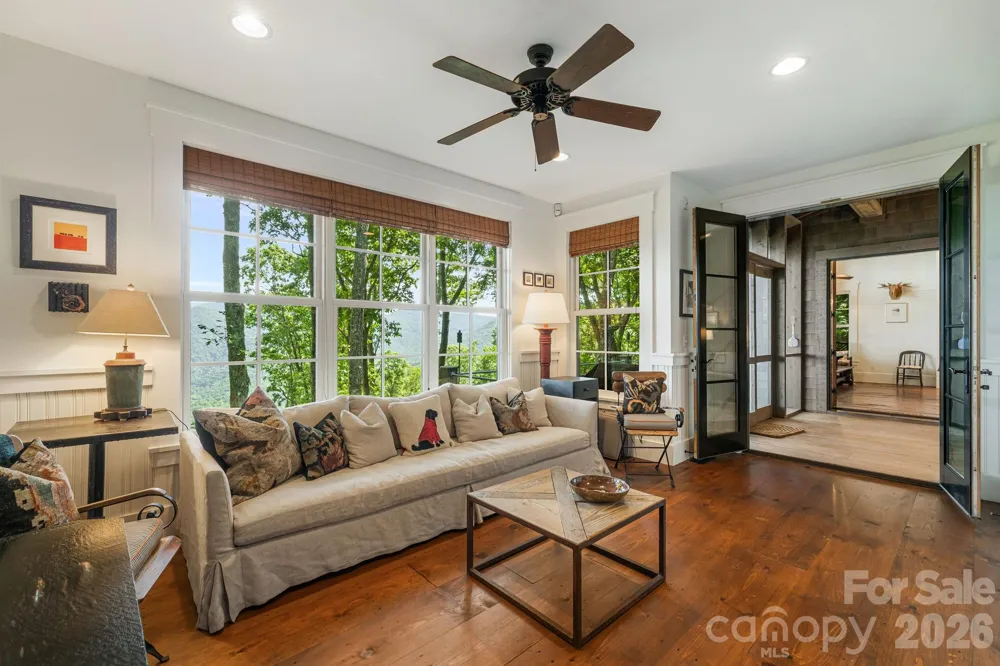 21 Corkscrew Way #191 Sylva, NC 28779