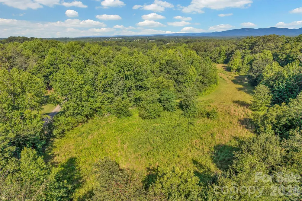 2440 Mount Lebanon Road Campobello, SC 29322