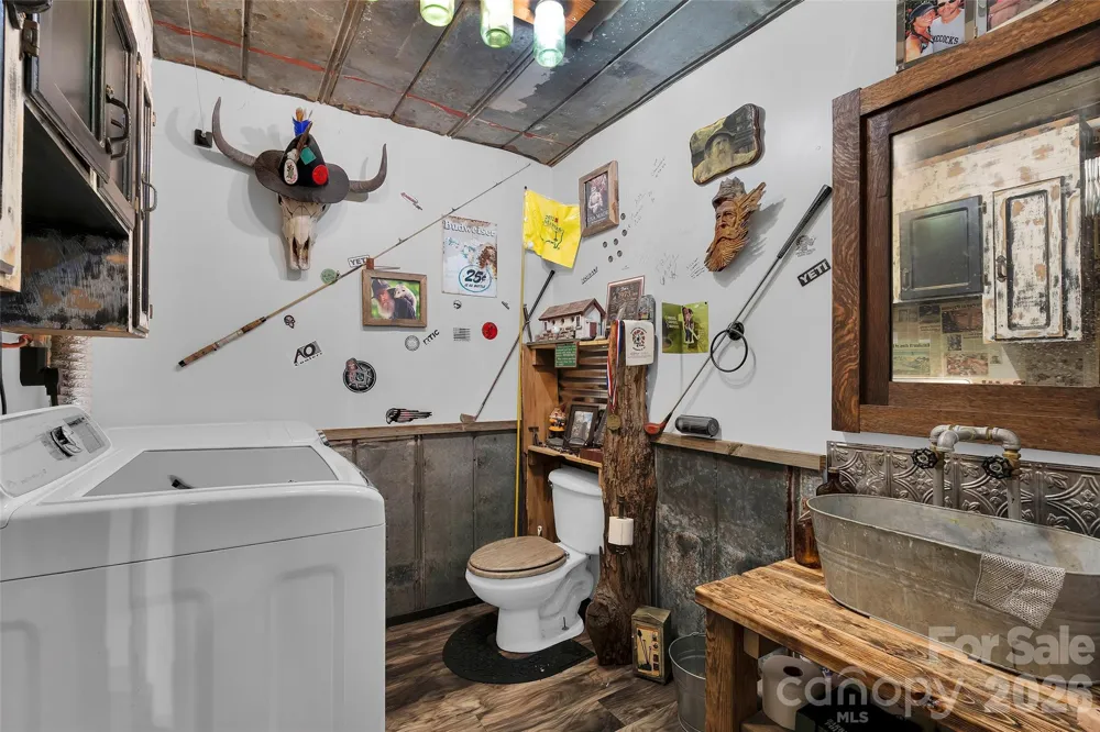 2440 Mount Lebanon Road Campobello, SC 29322