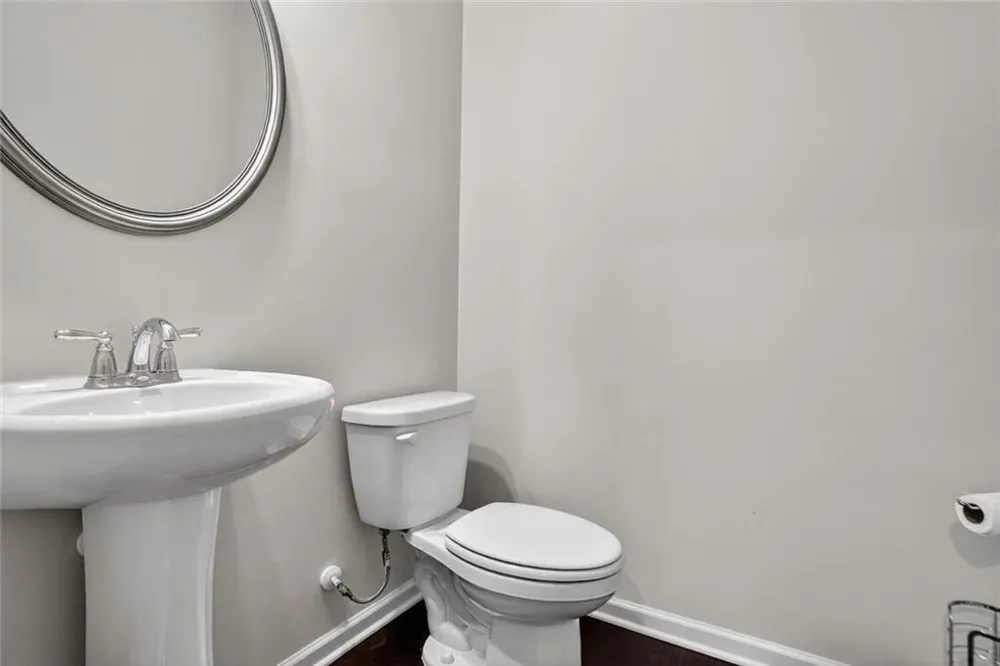 1553 Spring Hollow Way Stone Mountain, GA 30083