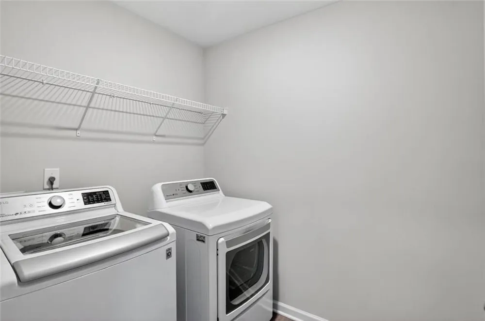 1553 Spring Hollow Way Stone Mountain, GA 30083