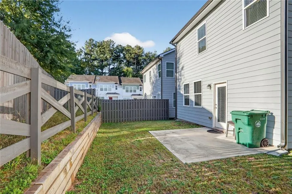 1553 Spring Hollow Way Stone Mountain, GA 30083