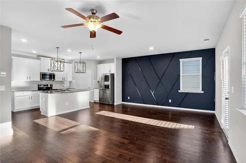 1553 Spring Hollow Way Stone Mountain, GA 30083