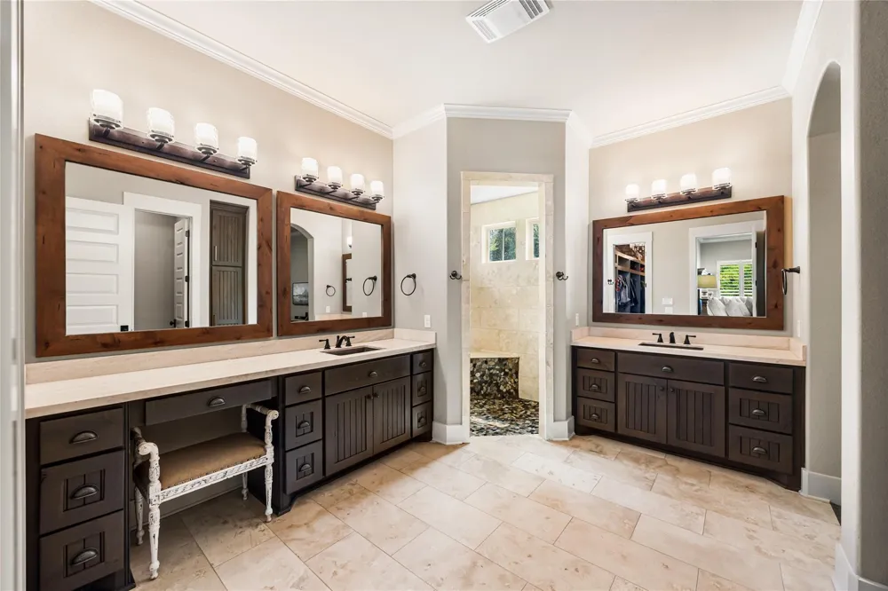 39577 Mesquite Hempstead, TX 77445