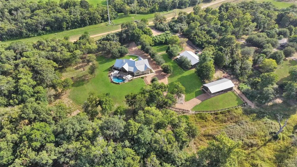 39577 Mesquite Hempstead, TX 77445