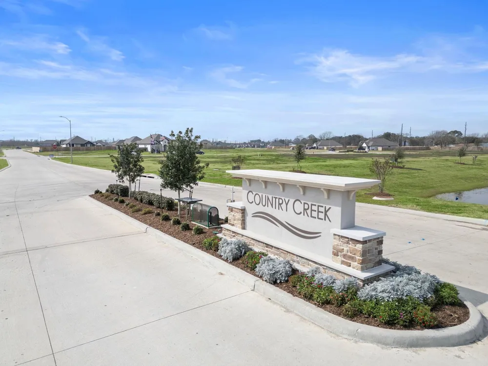 11010 Youngquist Drive Mont Belvieu, TX 77535