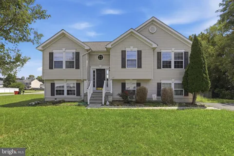 192 AMELIA DRIVE