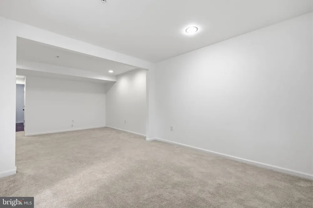 100 SUSAN CIRCLE North Wales, PA 19454