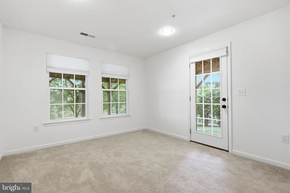 100 SUSAN CIRCLE North Wales, PA 19454