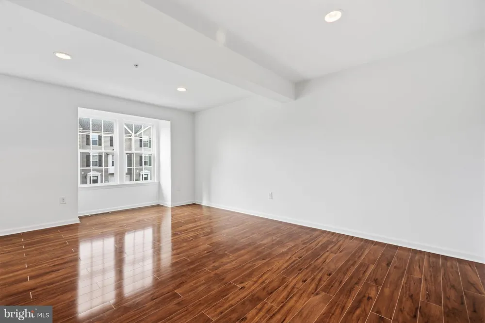 100 SUSAN CIRCLE North Wales, PA 19454