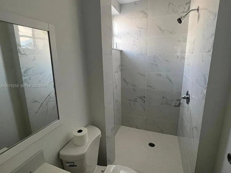 2645 SW 33rd Ave Miami, FL 33133