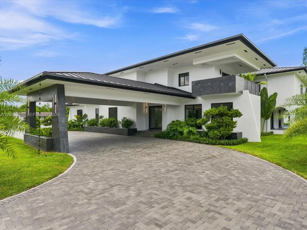 10201 SW 64th St Miami, FL 33173