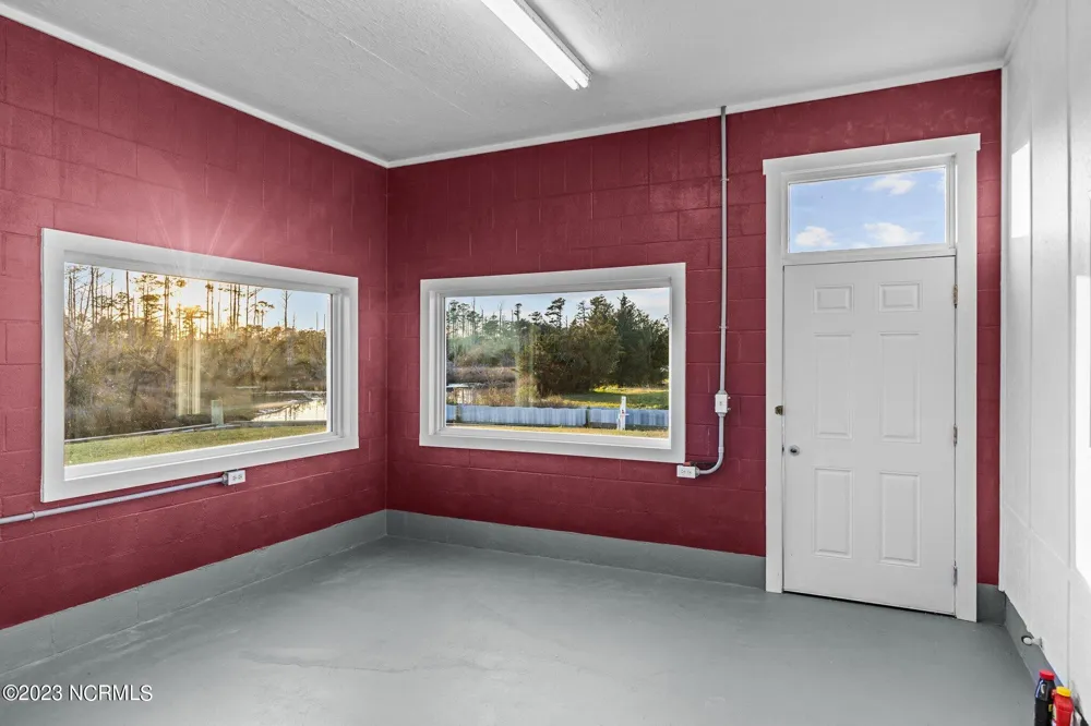 174 S Harbor Drive Davis, NC 28524