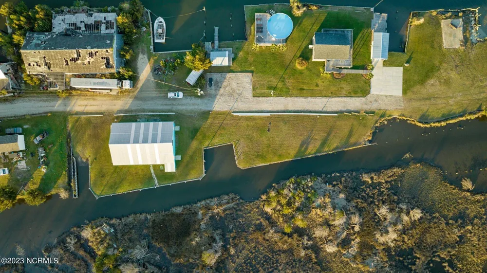 174 S Harbor Drive Davis, NC 28524