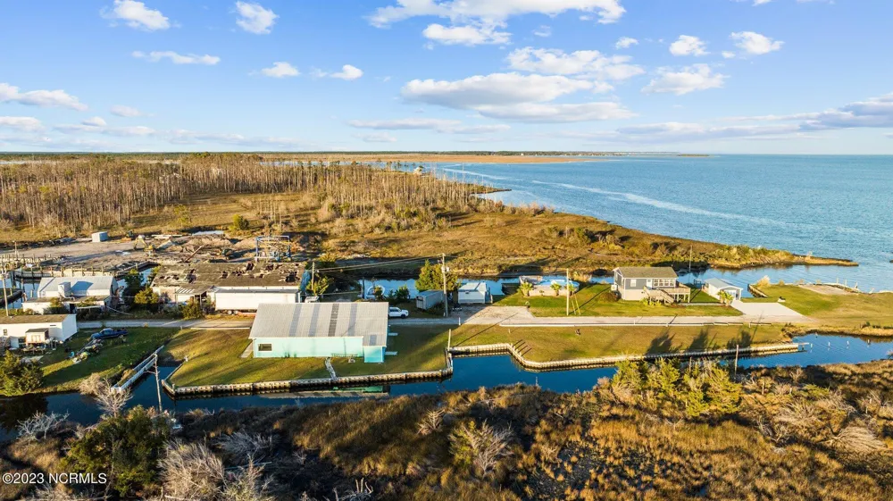 174 S Harbor Drive Davis, NC 28524