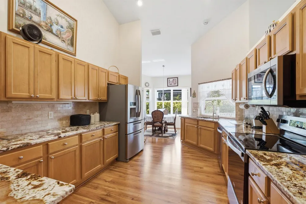 6445 36th Place Vero Beach, FL 32966