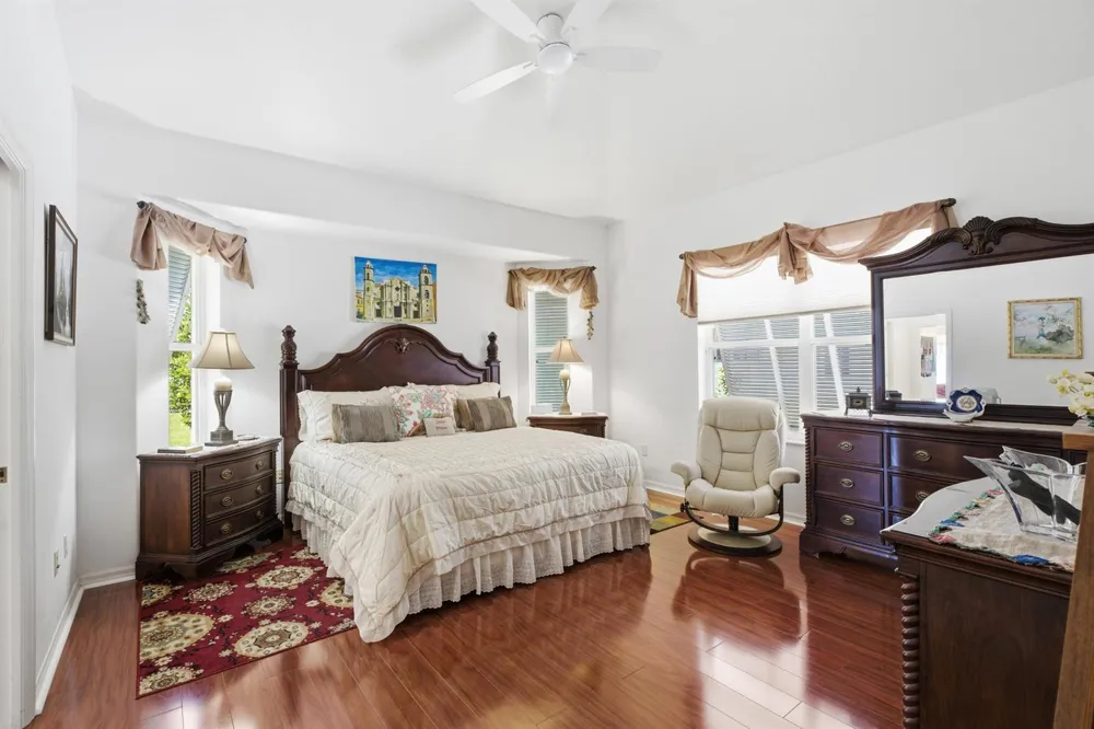 6445 36th Place Vero Beach, FL 32966