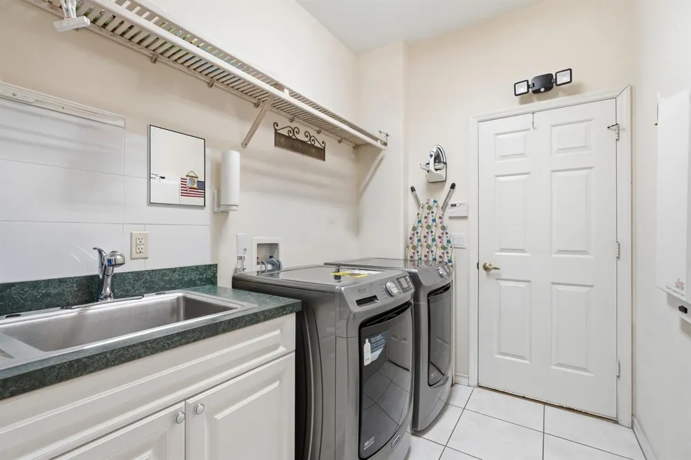 6445 36th Place Vero Beach, FL 32966