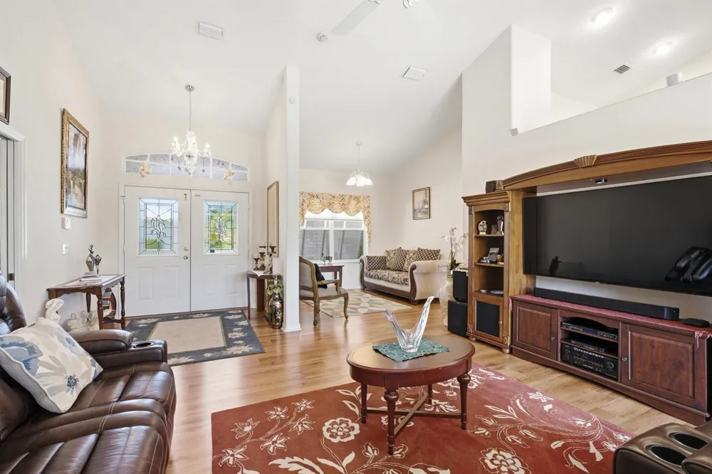 6445 36th Place Vero Beach, FL 32966
