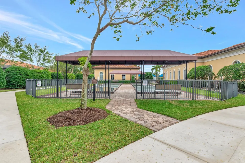 15020 Via Porta Delray Beach, FL 33446