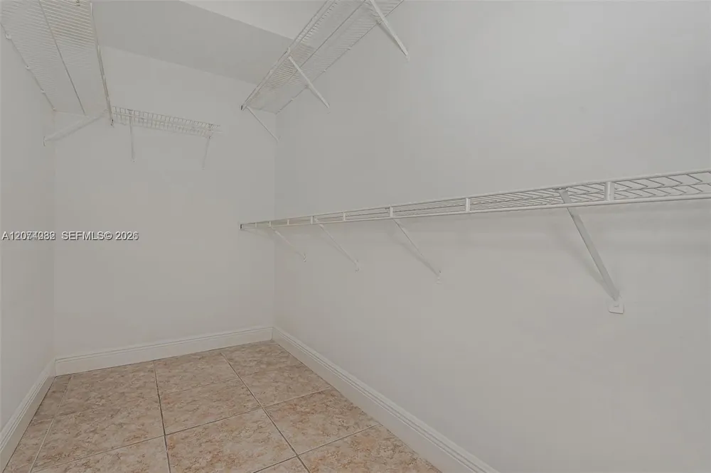 2452 Centergate Dr #103 Miramar, FL 33025